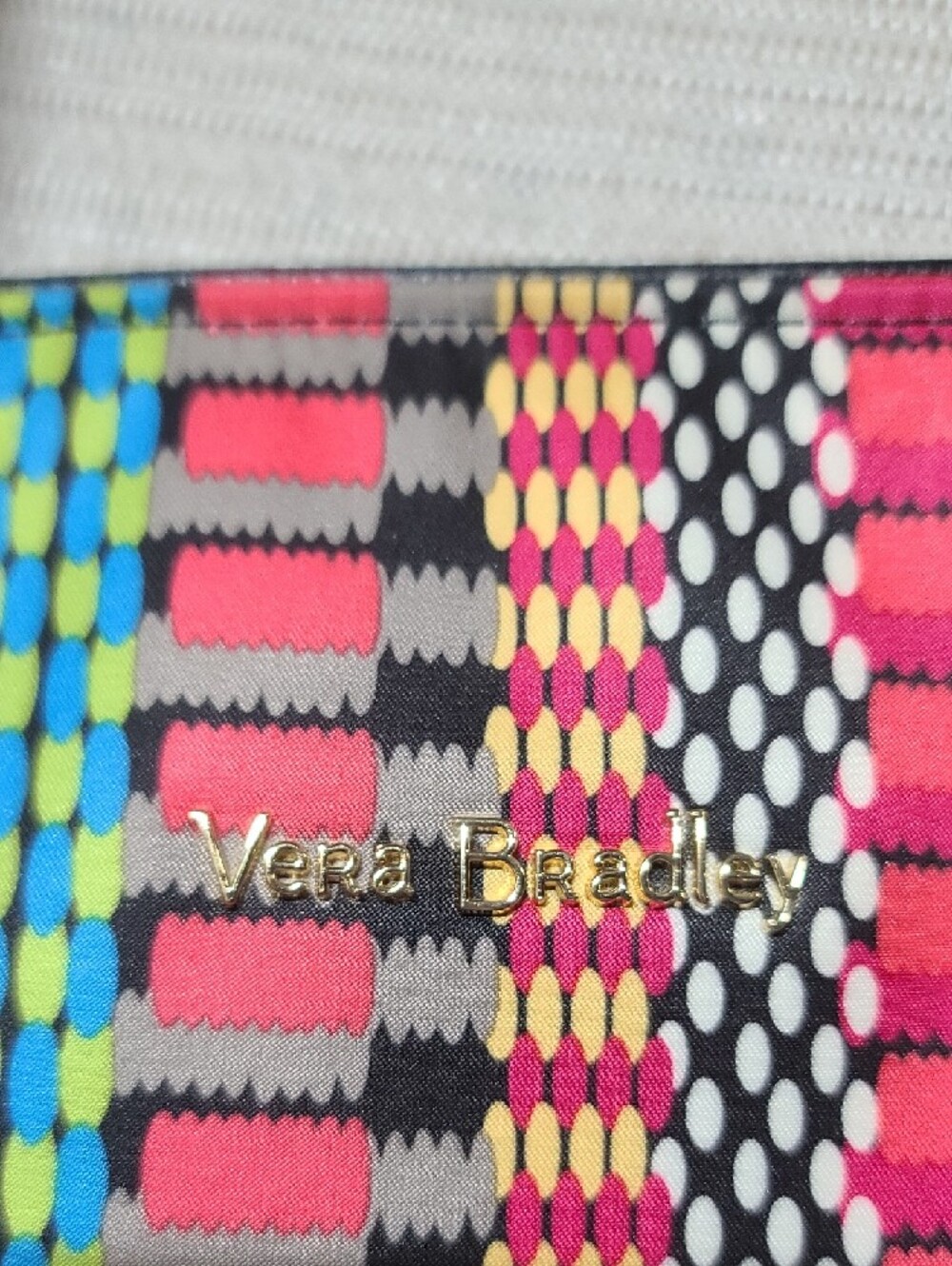 VERA BRADLEY Ella Zip Tote in Cha Cha Bright Multicolor Geometric Print NWOT - Picture 6 of 7